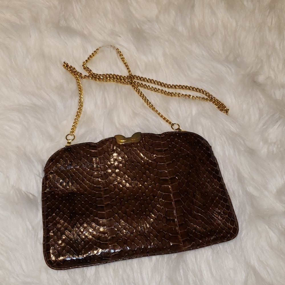 Selvatore ferragamo crossbody bag